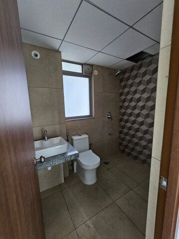 Bathroom in 3 BHK Apartment at Kalpataru Immensa, Kolshet Road – for Sale
