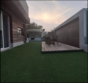 4 BHK Builder Floor – Exterior View View at Florence Nightingale Lane, Green Park - for Sale