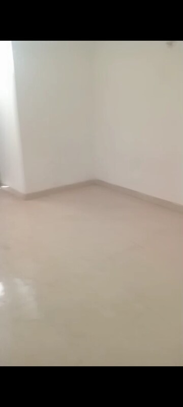 Room in 2 BHK Builder Floor at Sai Vatika, Sector 45 – for Rent