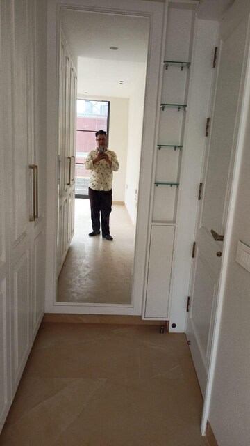  4 BHK Builder Floor at Sector 6 – for Rent