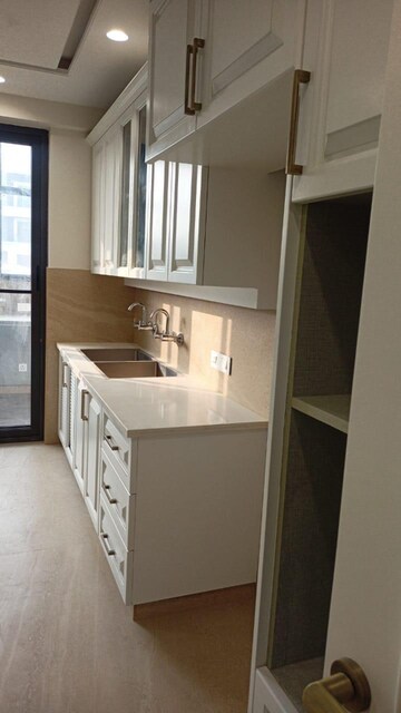 Kitchen in 4 BHK Builder Floor at Sector 6 – for Rent