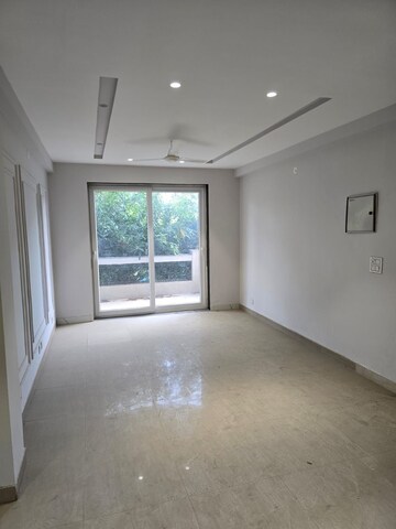 Room in 3 BHK Apartment at Brigade Gateway, Kokapet – for Sale
