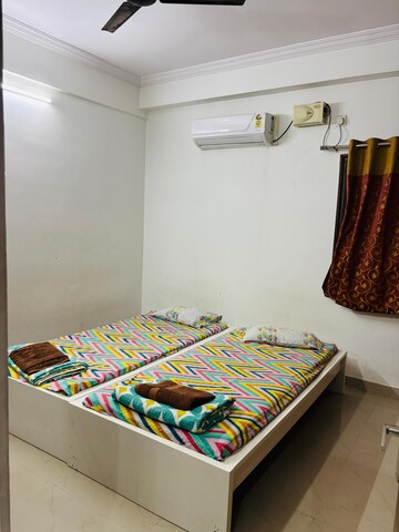 Bedroom in 2 BHK Builder Floor at Madhapur – for Rent