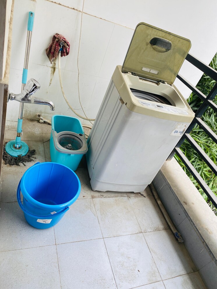 Bathroom, madhapur 3 Bedroom 1800 Sq.Ft. Builder Floor In Madhapur Hyderabad 8791983