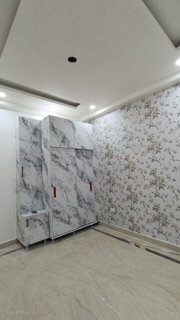 Bedroom in 2 BHK Builder Floor at Vasundhara Sector 1 – for Sale