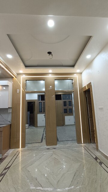 Building Lobby in 2 BHK Builder Floor at Vasundhara Sector 1 – for Sale