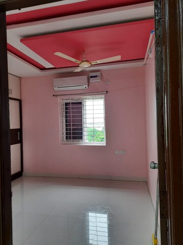 Room in 2 BHK Builder Floor at Nallagandla – for Rent