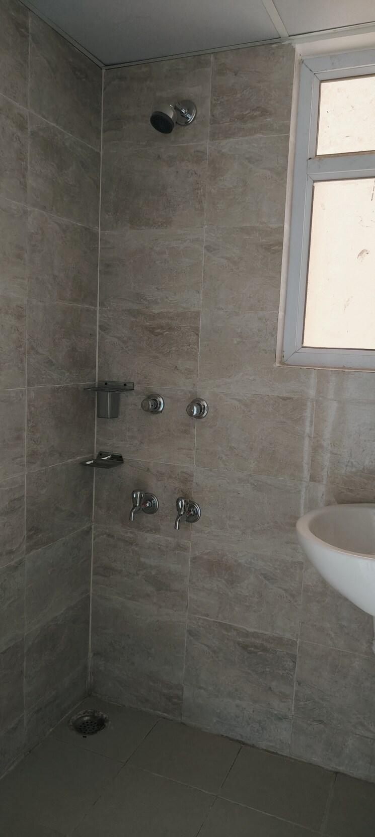 Bathroom, wave-dream-homes 1 Bedroom 578 Sq.Ft. Apartment In Wave City Ghaziabad 8792027