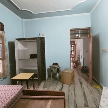 Bedroom in 2 BHK Independent House at Gomti Nagar – for Rent