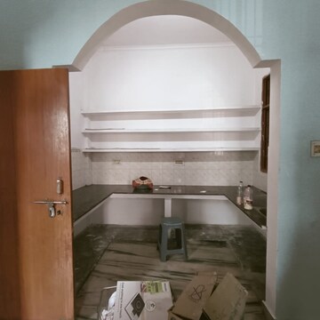 Kitchen in 2 BHK Independent House at Gomti Nagar – for Rent