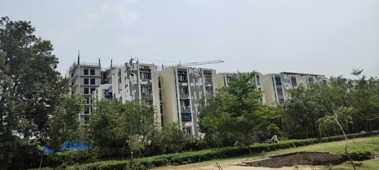 Exterior View, wave-executive-floors 2 Bedroom 900 Sq.Ft. Apartment In Wave City Ghaziabad 8792044