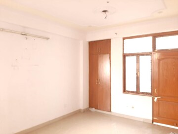 Room in 2 BHK Apartment at Indian Infra Rohit Square, Aliganj – for Sale
