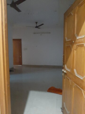 Furnished Amenities in 2 BHK Apartment at Indian Infra Rohit Square, Aliganj – for Sale