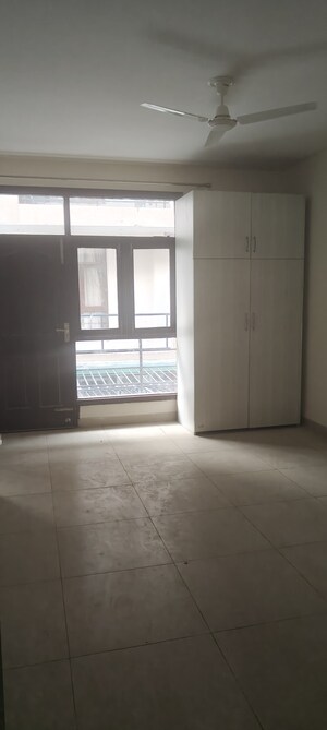 Room in 2 BHK Builder Floor at Wave Prime Floors, Wave City – for Sale