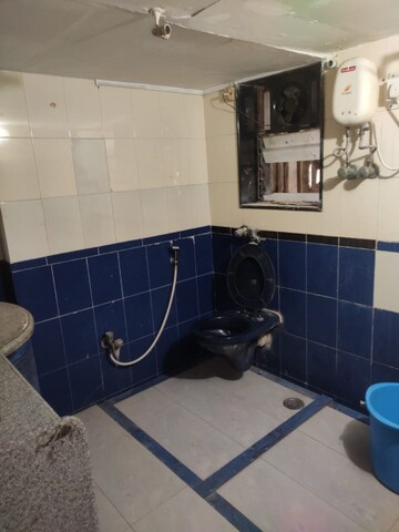 Master Bedroom in 1 BHK Apartment at Gala Shilp Apartment, Dadar West – for Rent