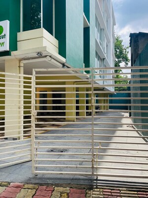 Staircase in  Showroom at Shyambazar – for Sale