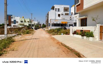  Plot For Sale in RWA Apartments Sector 53, Sector 53