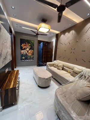 Master Bedroom in 3.5 BHK Builder Floor at SA HOMES I, Uttam Nagar – for Sale