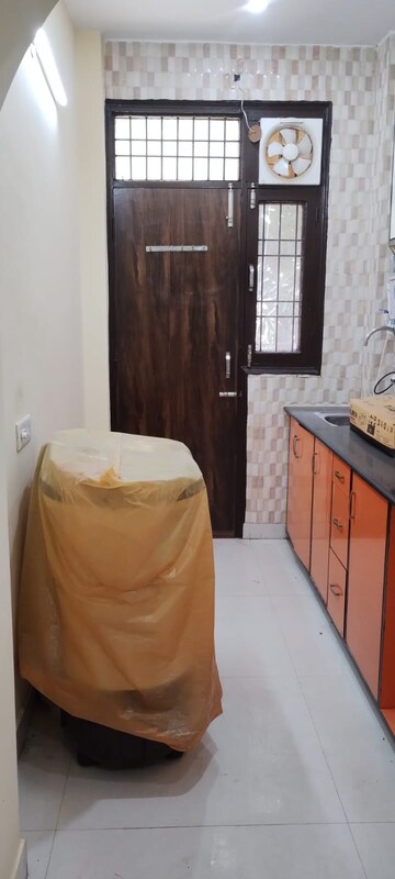 Bedroom in 1 BHK Builder Floor at Sector 54 – for Rent