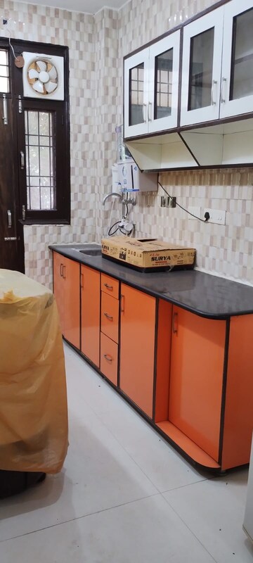 Kitchen in 1 BHK Builder Floor at Sector 54 – for Rent
