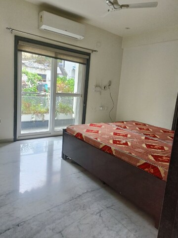 Bedroom in 3.5 BHK Apartment at Shivalik Exotica, Kishanpur – for Rent