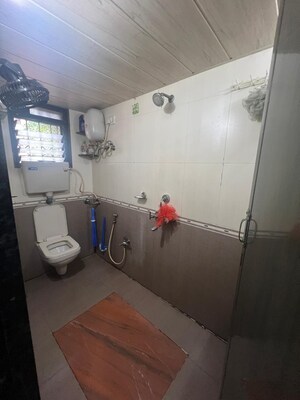 Bathroom in 2.5 BHK Apartment at Kopar Khairane – for Sale