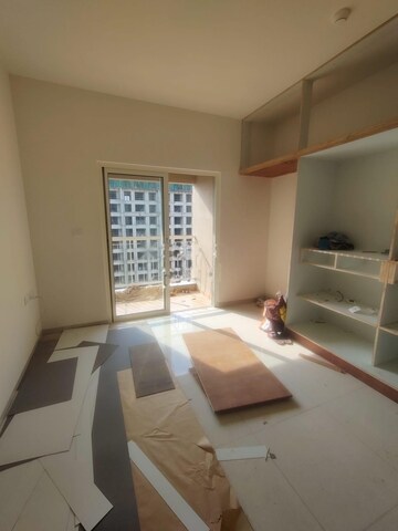Bedroom in 2 BHK Apartment at Casagrand Boulevard, Hennur Road – for Rent