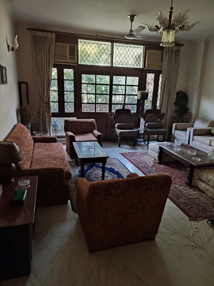 Living Room, pragya-kunj-apartments 3 Bedroom 300 Sq.Yd. Builder Floor In Greater Kailash I Delhi 8792180