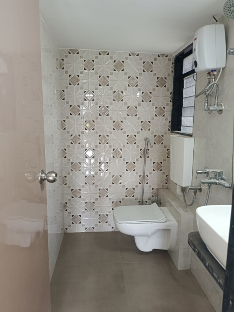 Bathroom, manaki-ramchandra-heights 1 Bedroom 397 Sq.Ft. Apartment In Virar West Palghar 8792186
