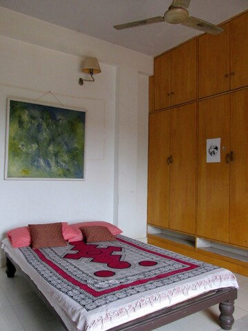 Bedroom in 4 BHK Villa at Neelankarai – for Rent