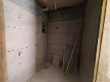 Master Bedroom in 4 BHK Builder Floor at Rajendra Nagar – for Sale