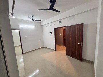 Room in 2 BHK Apartment at Magnolia Fantasia, Barasat – for Rent