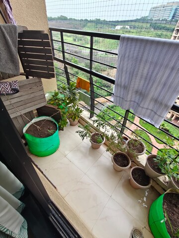 Master Bedroom in 3 BHK Apartment at K Raheja Raheja Residency, Malad East – for Sale