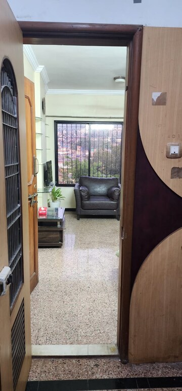 Living Room in 2 BHK Apartment at Valentine Apartments, Goregaon East – for Rent