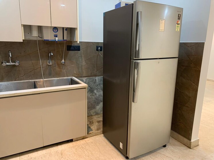 Kitchen, dlf phase ii 4 Bedroom 350 Sq.Yd. Builder Floor In Dlf Phase ii Gurgaon 8792317