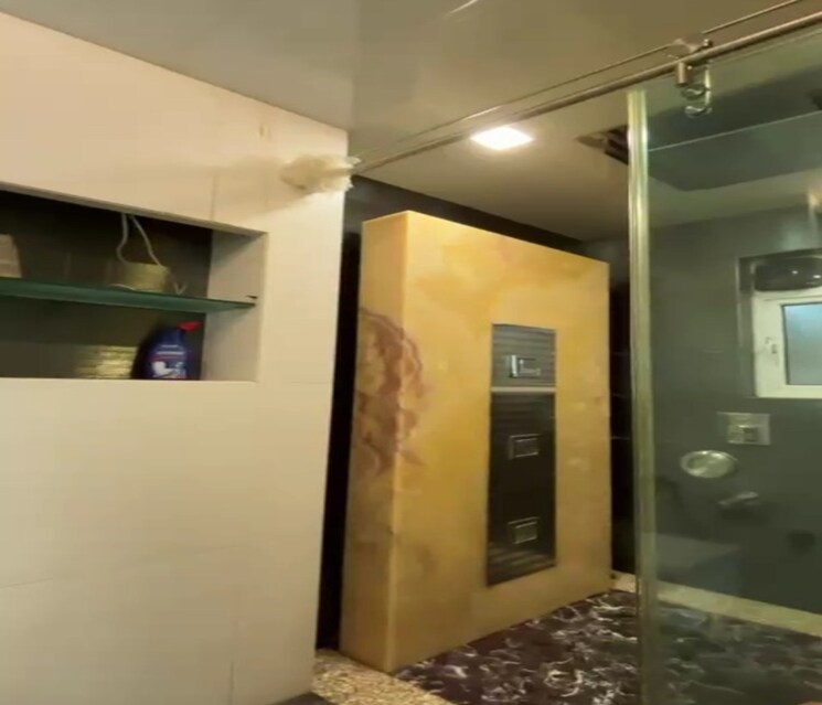 Bathroom, dadar east 3 Bedroom 2050 Sq.Ft. Apartment In Dadar East Mumbai 8792320