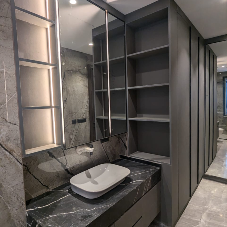 Bathroom, new rajinder nagar 3.5 Bedroom 125 Sq.Yd. Builder Floor In New Rajinder Nagar Delhi 8792334