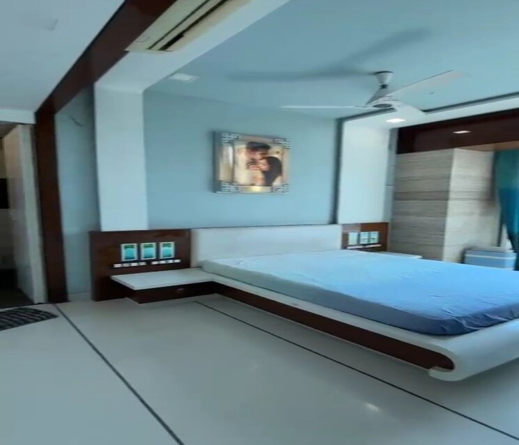 Bedroom, dadar east 3 Bedroom 2050 Sq.Ft. Apartment In Dadar East Mumbai 8792320