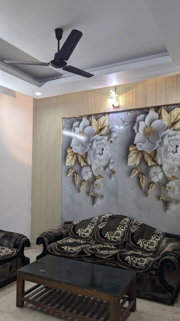 Bedroom in 3 BHK Builder Floor at Sector 31 – for Rent