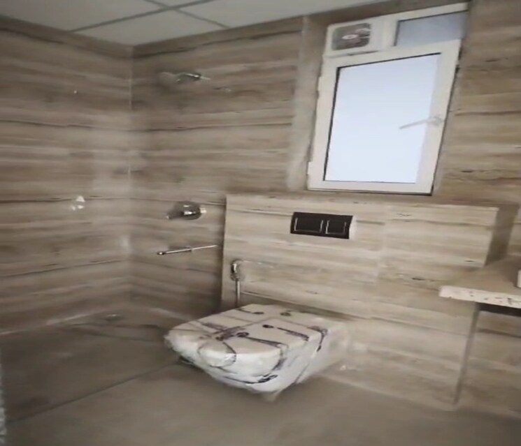 Bathroom, runwal-nirvana 3 Bedroom 1078 Sq.Ft. Apartment In Parel Mumbai 8792333