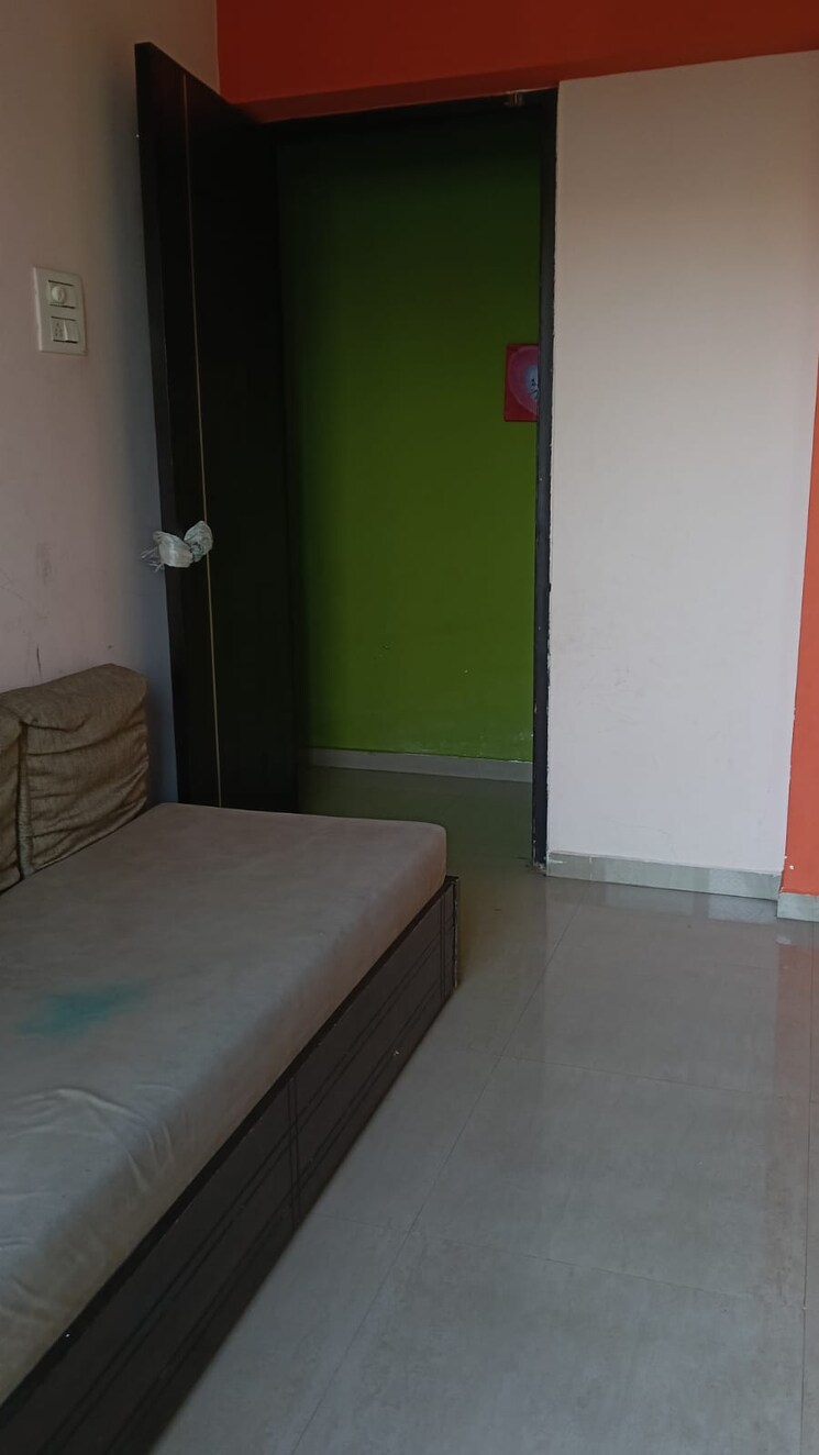 Room, rosa-gardenia 2 Bedroom 880 Sq.Ft. Apartment In Ghodbunder Road Thane 8792355