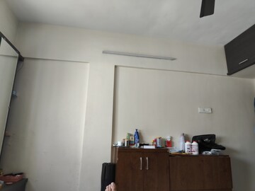 Furnished Amenities in 3 BHK Apartment at Siddharth Nagar Phase 1, Aundh – for Rent