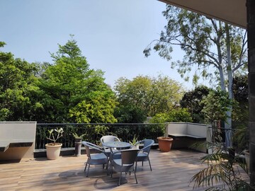 Terrace in 3 BHK Independent House at Chattarpur – for Rent