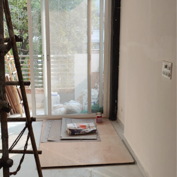 Room in 2 BHK Builder Floor at Surya Kiran CGHS, Vikas Puri – for Rent