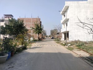  Plot For Sale in Omaxe Grand, Sector 93b