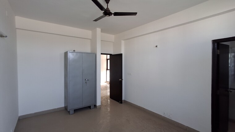 Room, ansal-housing-woodbury 2 Bedroom 1200 Sq.Ft. Apartment In Patiala Road Zirakpur 8792474