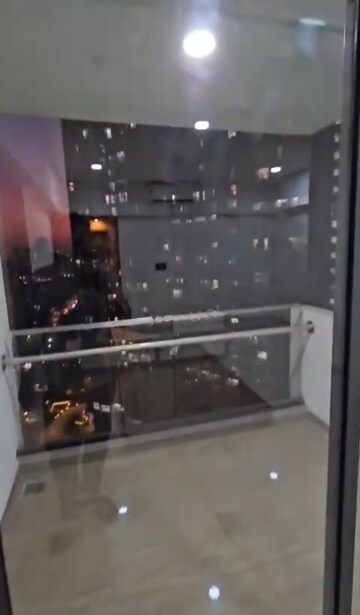 Furnished Amenities in 2 BHK Apartment at Lodha Woods, Kandivali East – for Rent