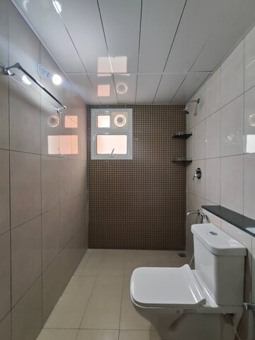 Attached Bathroom in 3 BHK Apartment at Prestige Finsbury Park Regent, Bagaluru – for Rent