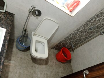 Furnished Amenities in 2 BHK Apartment at Marathon Nexzone, New Panvel – for Rent