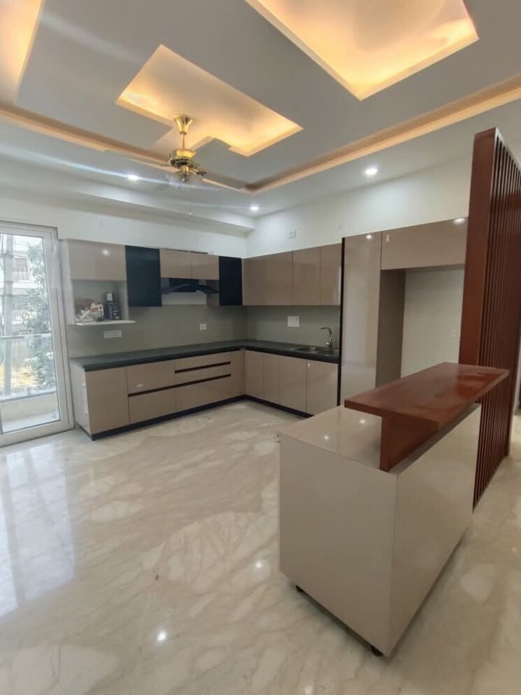 Kitchen, saket 3 Bedroom 1200 Sq.Ft. Builder Floor In Saket Delhi 8792471